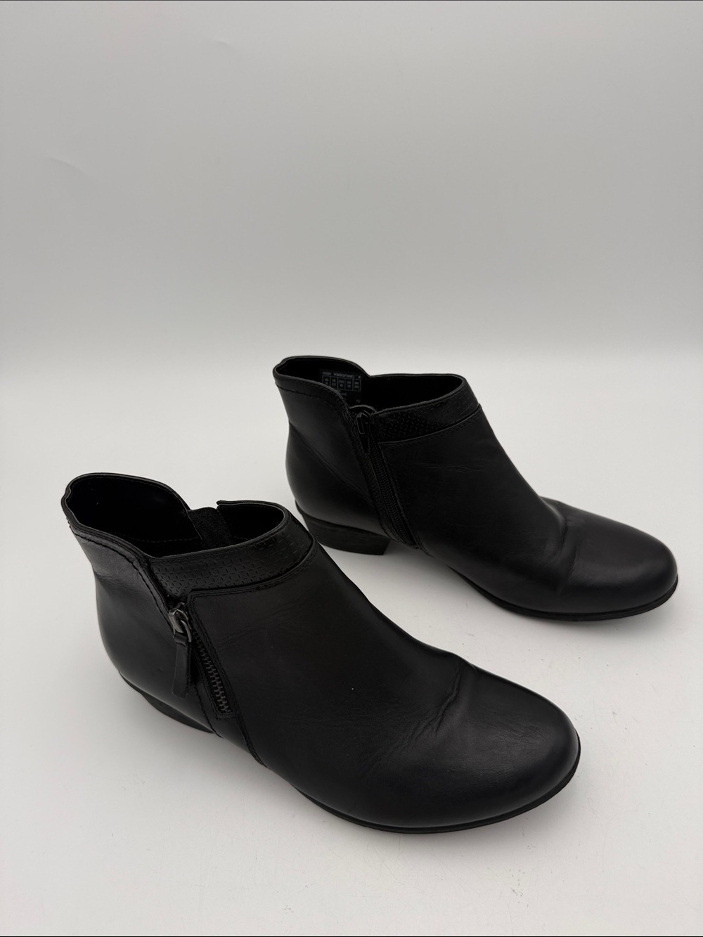 Rockport Black Leather Ankle Booties women 9 casual office retro y2k